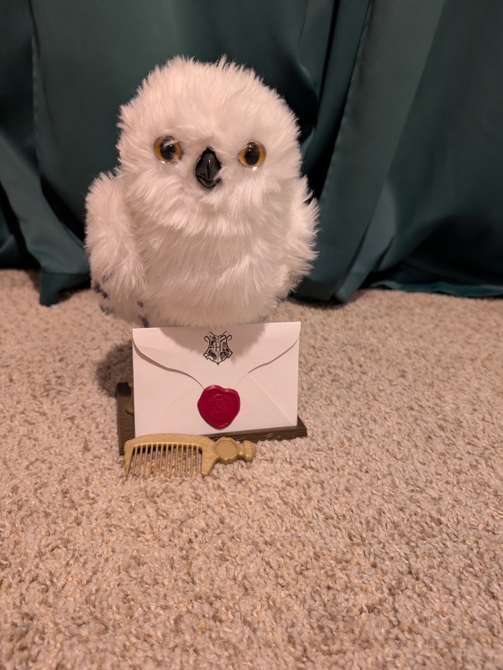 Interactive White Plush Hedwig Figure with Envelope Accessory